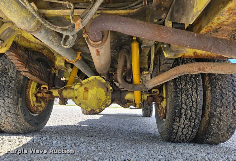 image for item OC9790 1986 Chevrolet C30 pumper fire truck