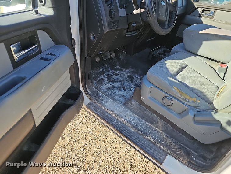 image for item OJ9136 2012 Ford F150 XL pickup truck