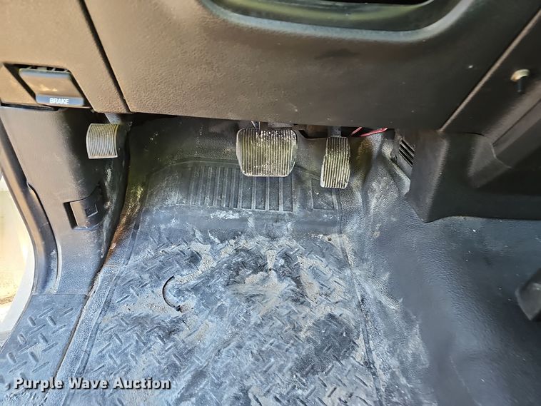 image for item OJ9136 2012 Ford F150 XL pickup truck