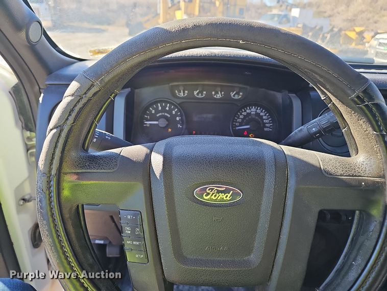 image for item OJ9136 2012 Ford F150 XL pickup truck