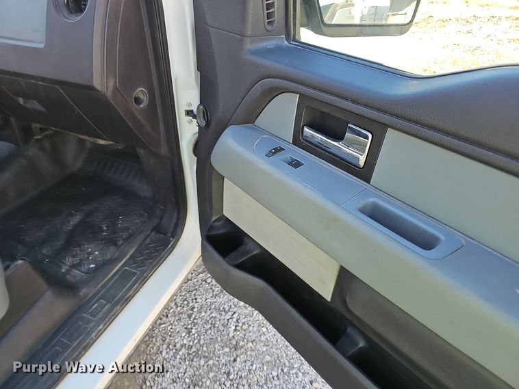 image for item OJ9136 2012 Ford F150 XL pickup truck