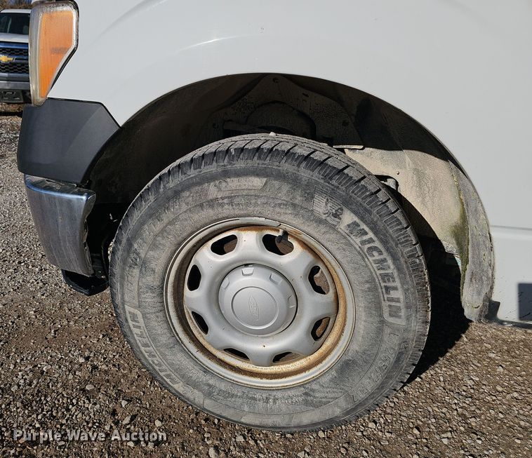 image for item OJ9136 2012 Ford F150 XL pickup truck