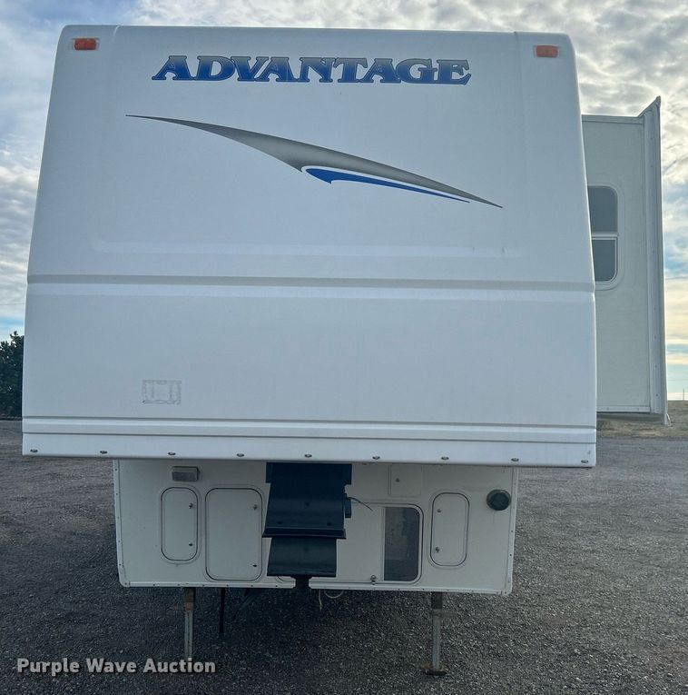 image for item OM9201 2007 Fleetwood Wilderness   Advantage camper