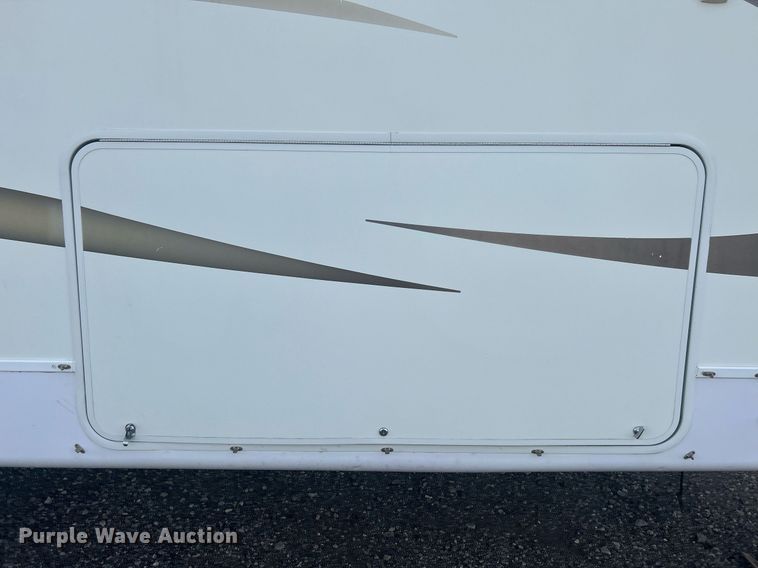 image for item OM9201 2007 Fleetwood Wilderness   Advantage camper