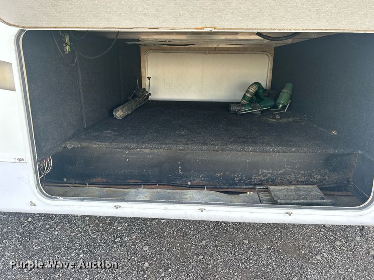 image for item OM9201 2007 Fleetwood Wilderness   Advantage camper