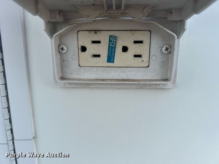 image for item OM9201 2007 Fleetwood Wilderness   Advantage camper