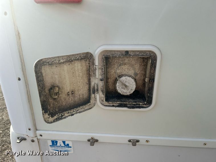 image for item OM9201 2007 Fleetwood Wilderness   Advantage camper