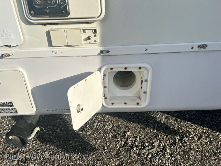 image for item OM9201 2007 Fleetwood Wilderness   Advantage camper