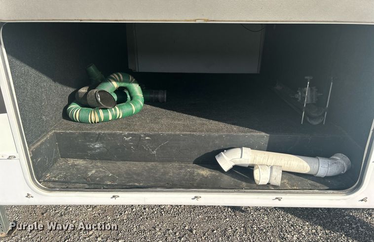 image for item OM9201 2007 Fleetwood Wilderness   Advantage camper