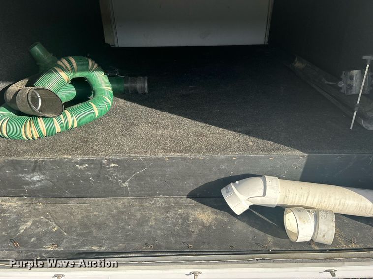 image for item OM9201 2007 Fleetwood Wilderness   Advantage camper