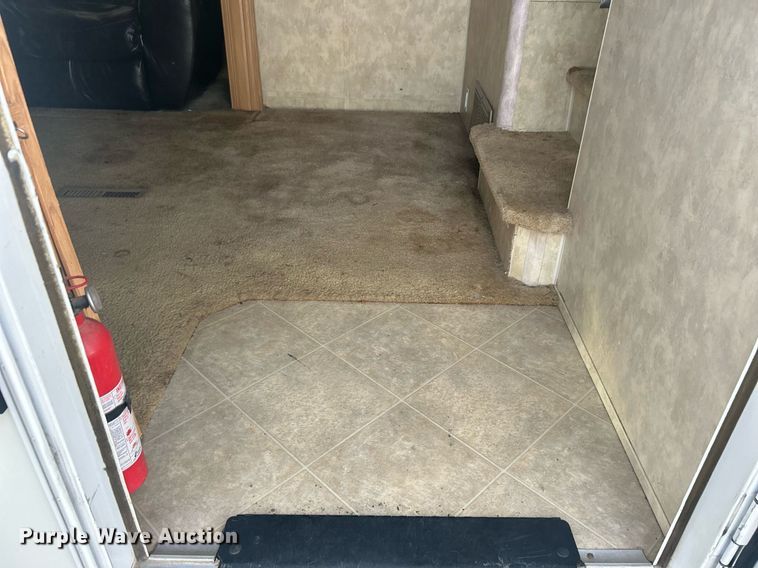 image for item OM9201 2007 Fleetwood Wilderness   Advantage camper