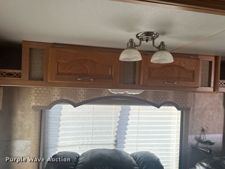 image for item OM9201 2007 Fleetwood Wilderness   Advantage camper