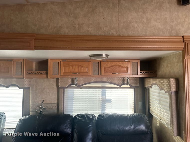 image for item OM9201 2007 Fleetwood Wilderness   Advantage camper