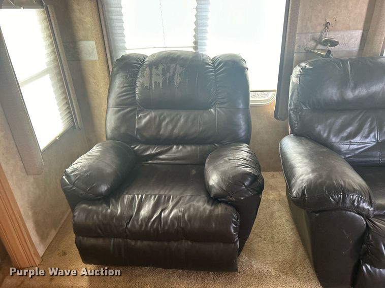 image for item OM9201 2007 Fleetwood Wilderness   Advantage camper