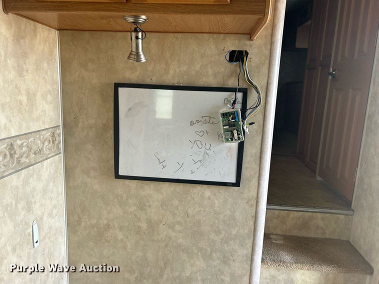 image for item OM9201 2007 Fleetwood Wilderness   Advantage camper