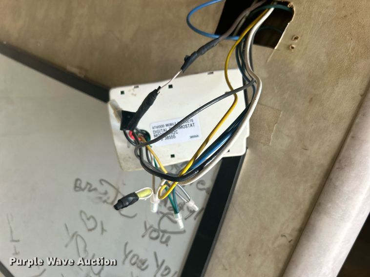 image for item OM9201 2007 Fleetwood Wilderness   Advantage camper