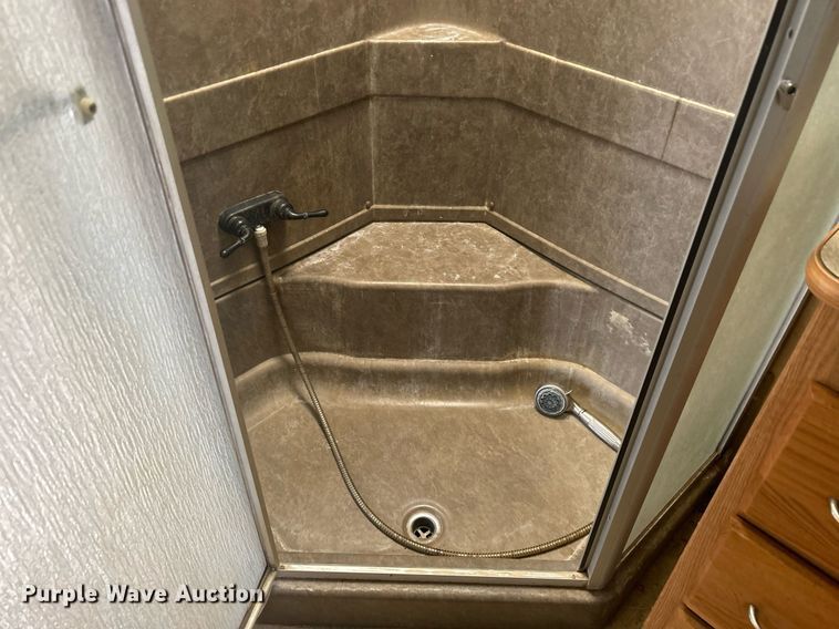 image for item OM9201 2007 Fleetwood Wilderness   Advantage camper