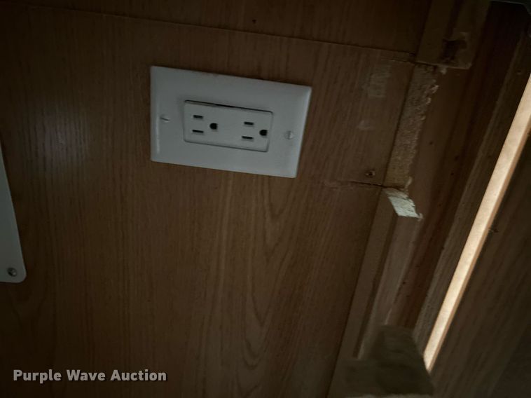 image for item OM9201 2007 Fleetwood Wilderness   Advantage camper