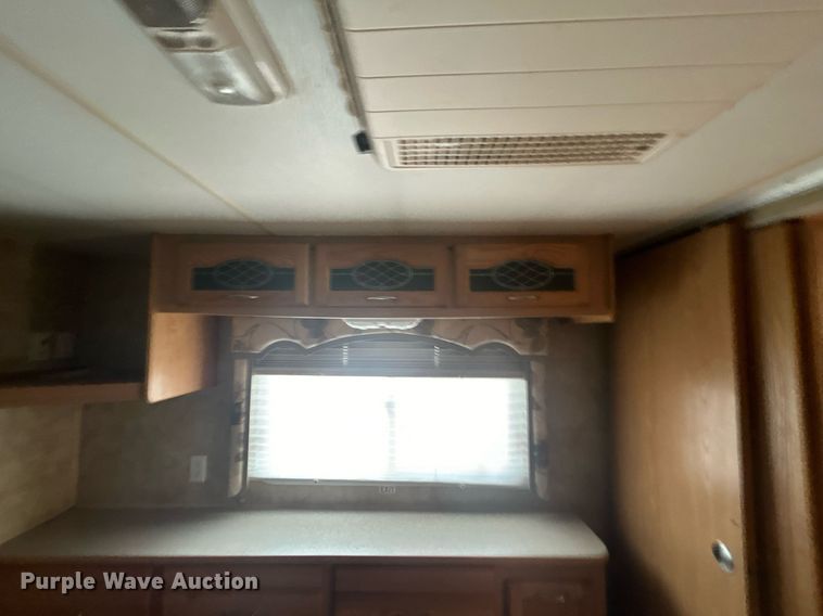 image for item OM9201 2007 Fleetwood Wilderness   Advantage camper