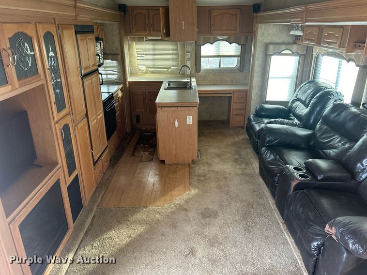 image for item OM9201 2007 Fleetwood Wilderness   Advantage camper