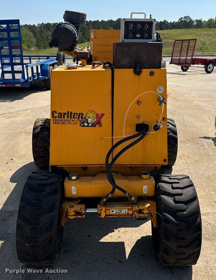 image for item YA0440 2011 Carlton Professional Tree Equipment SP7015 stump grinder