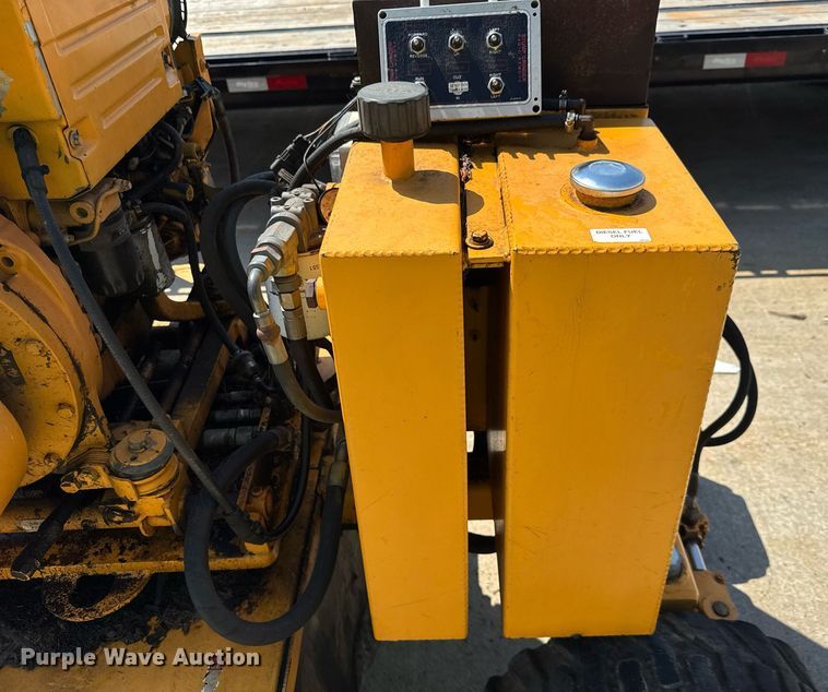 image for item YA0440 2011 Carlton Professional Tree Equipment SP7015 stump grinder