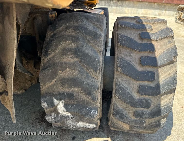 image for item YA0440 2011 Carlton Professional Tree Equipment SP7015 stump grinder