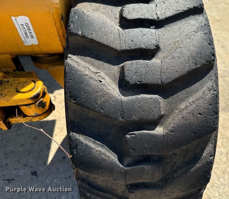 image for item YA0440 2011 Carlton Professional Tree Equipment SP7015 stump grinder