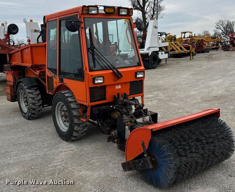 image for item DH9897 Holder C9700H municipal tractor