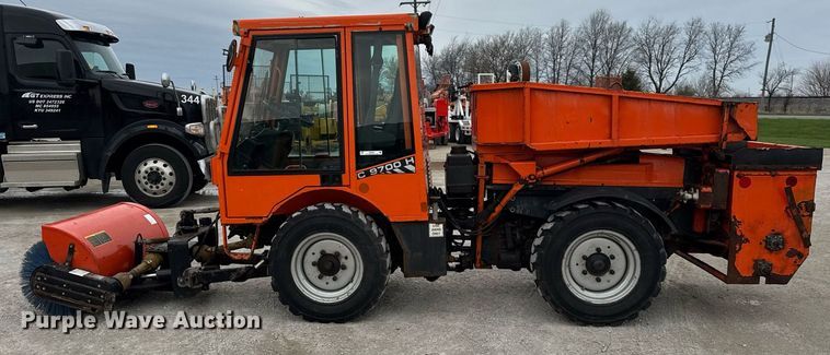 image for item DH9897 Holder C9700H municipal tractor