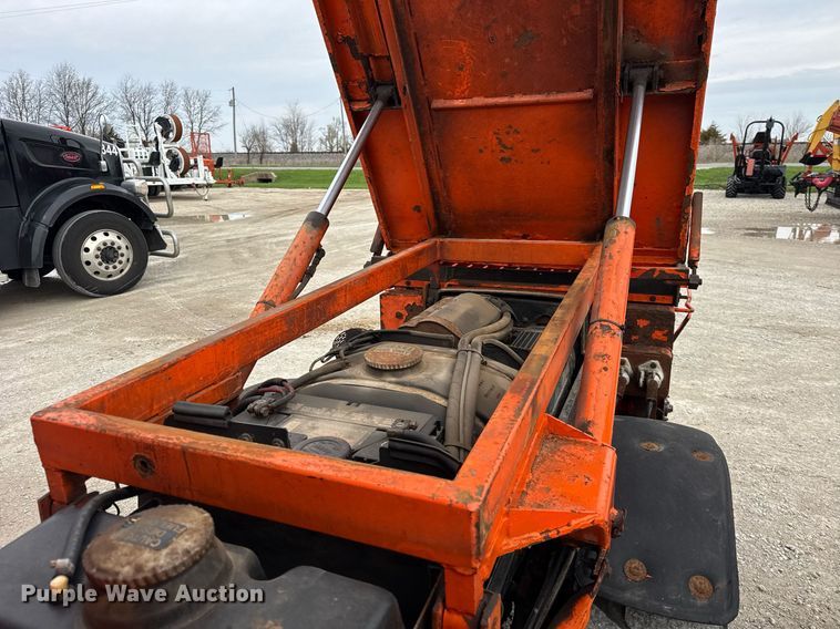 image for item DH9897 Holder C9700H municipal tractor