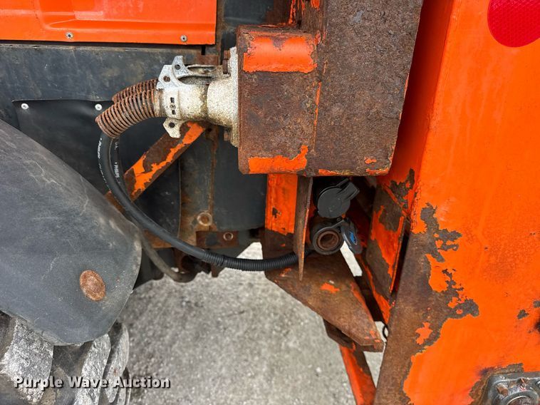 image for item DH9897 Holder C9700H municipal tractor