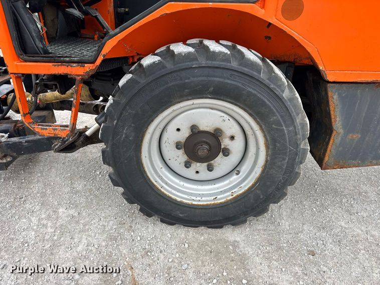 image for item DH9897 Holder C9700H municipal tractor