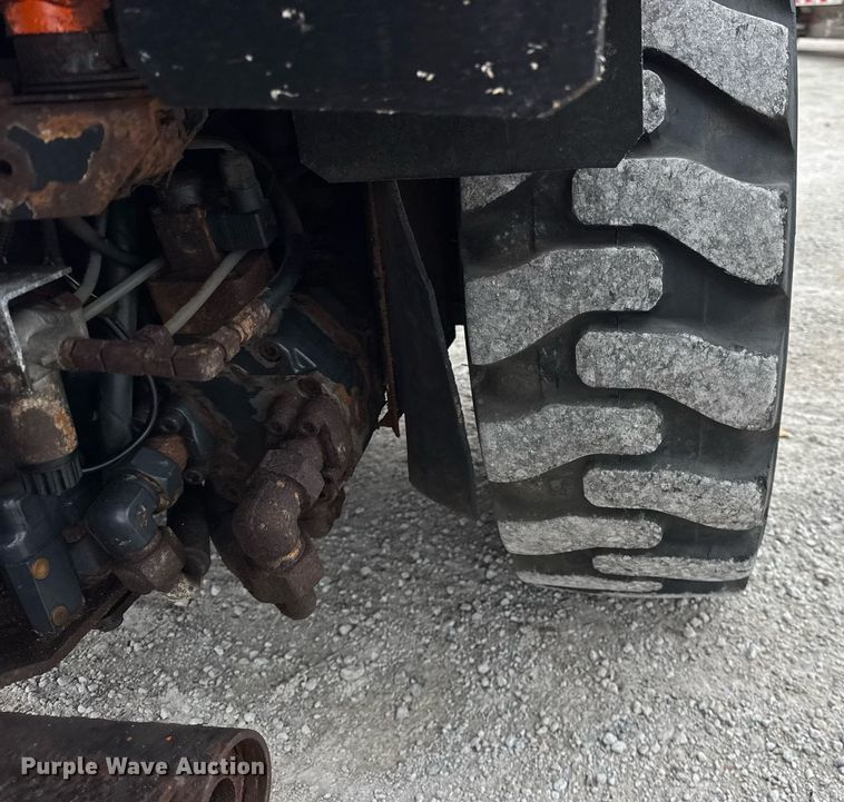 image for item DH9897 Holder C9700H municipal tractor