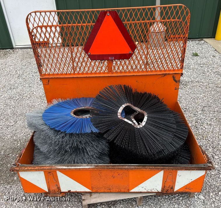 image for item DH9897 Holder C9700H municipal tractor