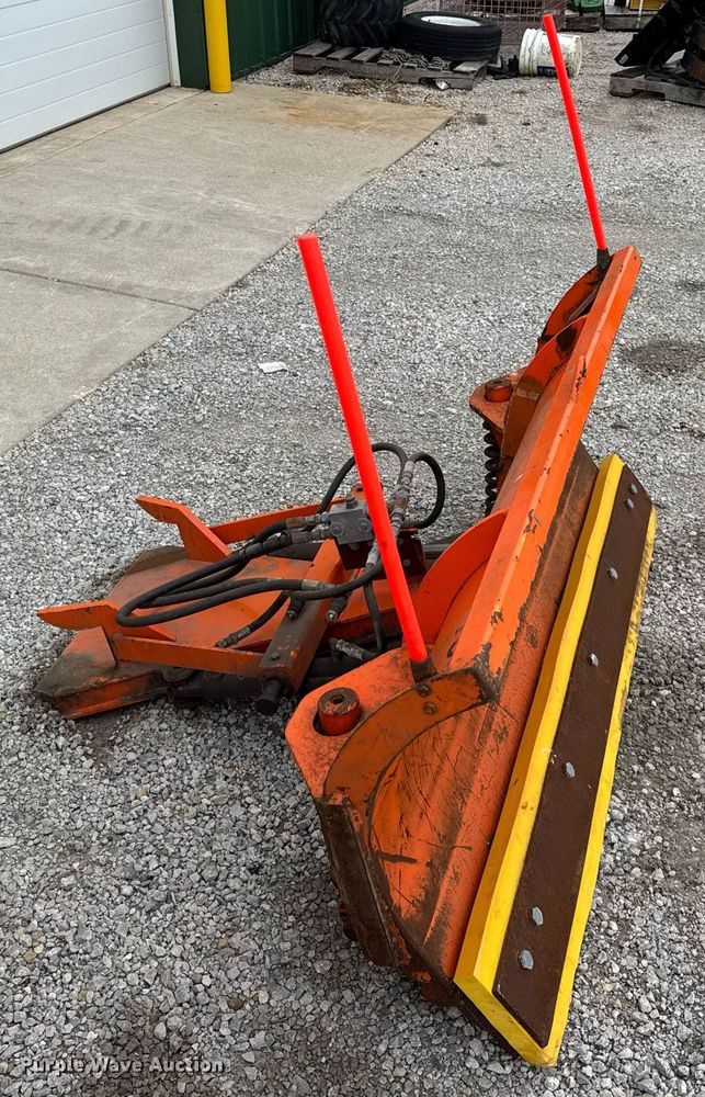 image for item DH9897 Holder C9700H municipal tractor