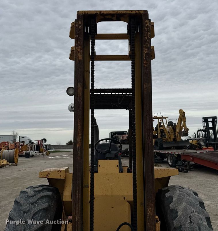 image for item DH9898 1994 Harlo HF456B forklift