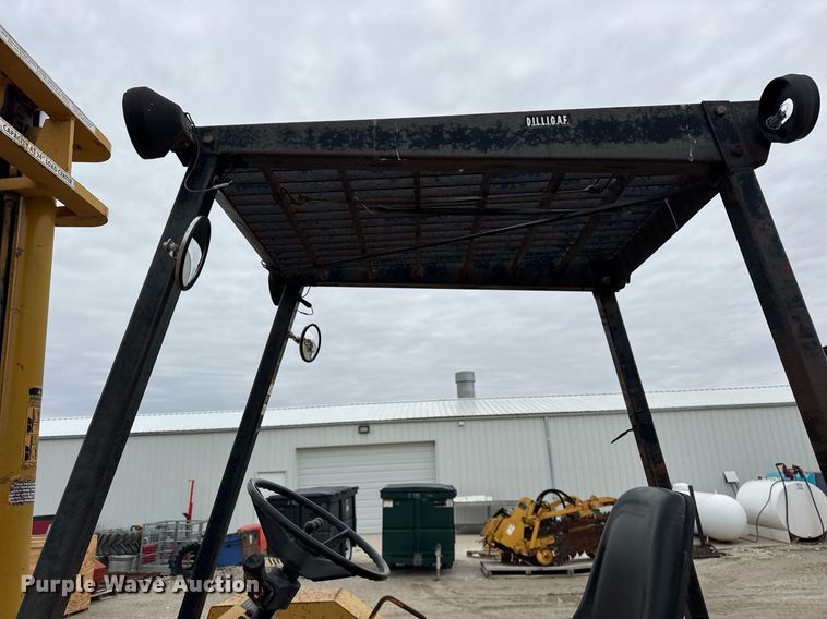 image for item DH9898 1994 Harlo HF456B forklift