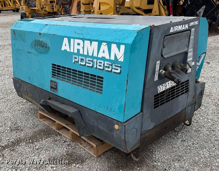 image for item DH9899 Airman PDS185S air compressor
