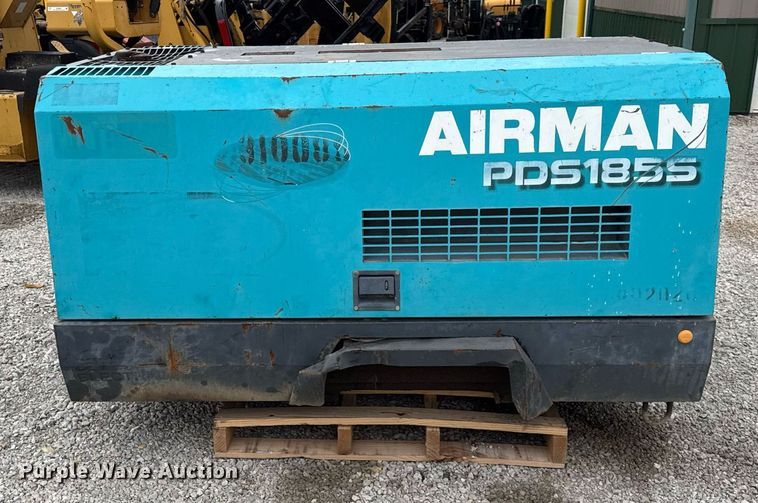 image for item DH9899 Airman PDS185S air compressor