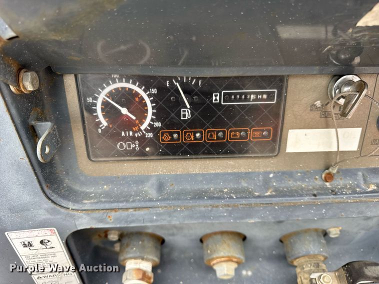 image for item DH9899 Airman PDS185S air compressor