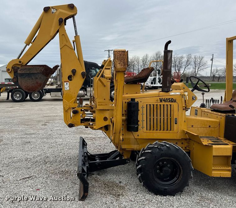 image for item DH9900 2000 Vermeer V4150A trencher