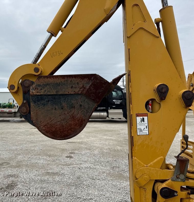 image for item DH9900 2000 Vermeer V4150A trencher