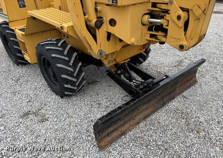 image for item DH9900 2000 Vermeer V4150A trencher