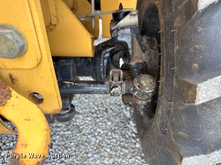 image for item DH9900 2000 Vermeer V4150A trencher