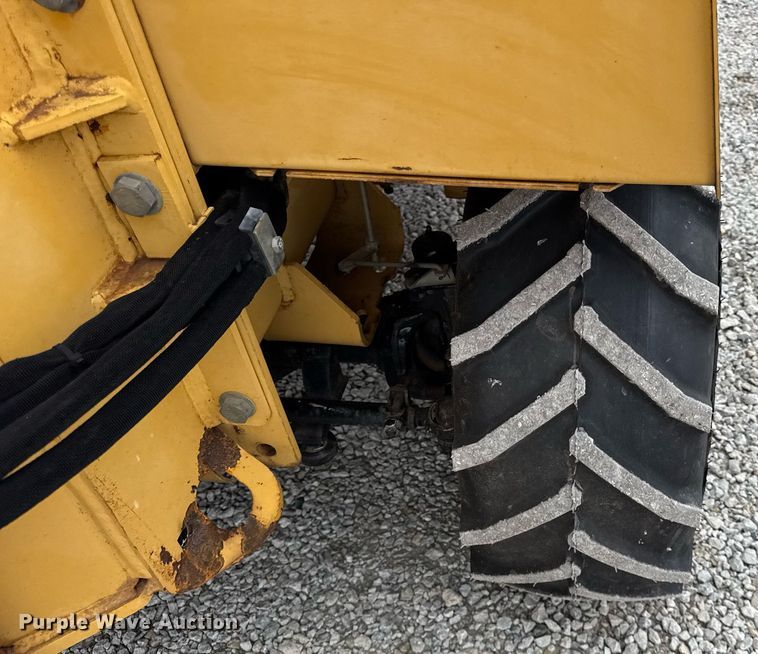 image for item DH9900 2000 Vermeer V4150A trencher