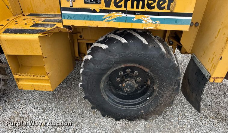 image for item DH9900 2000 Vermeer V4150A trencher