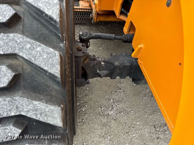 image for item DH9901 2017 ATMAX MowerMax Flexwing  municipal tractor