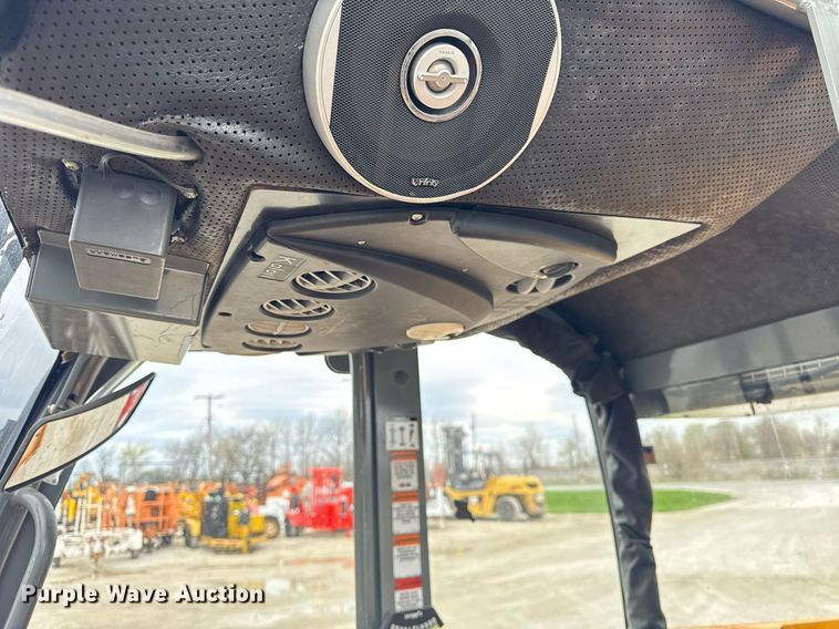 image for item DH9901 2017 ATMAX MowerMax Flexwing  municipal tractor