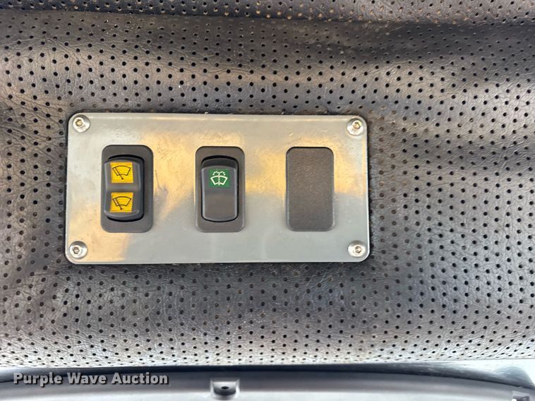 image for item DH9901 2017 ATMAX MowerMax Flexwing  municipal tractor